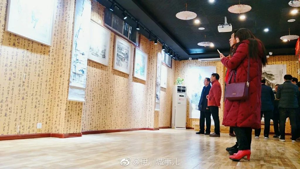  色当历史博物馆举办足球特展，回顾辉煌岁月  